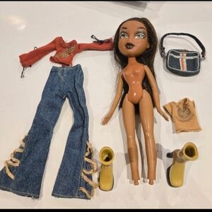 Bratz 2001  Sasha Vintage Doll and Clothes